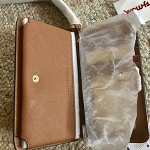 Michael Kors Bags - Michael Kors phone wallet Michael Kors Bags - Michael Kors phone wallet